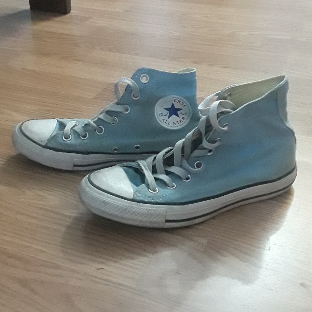 Converse shoes